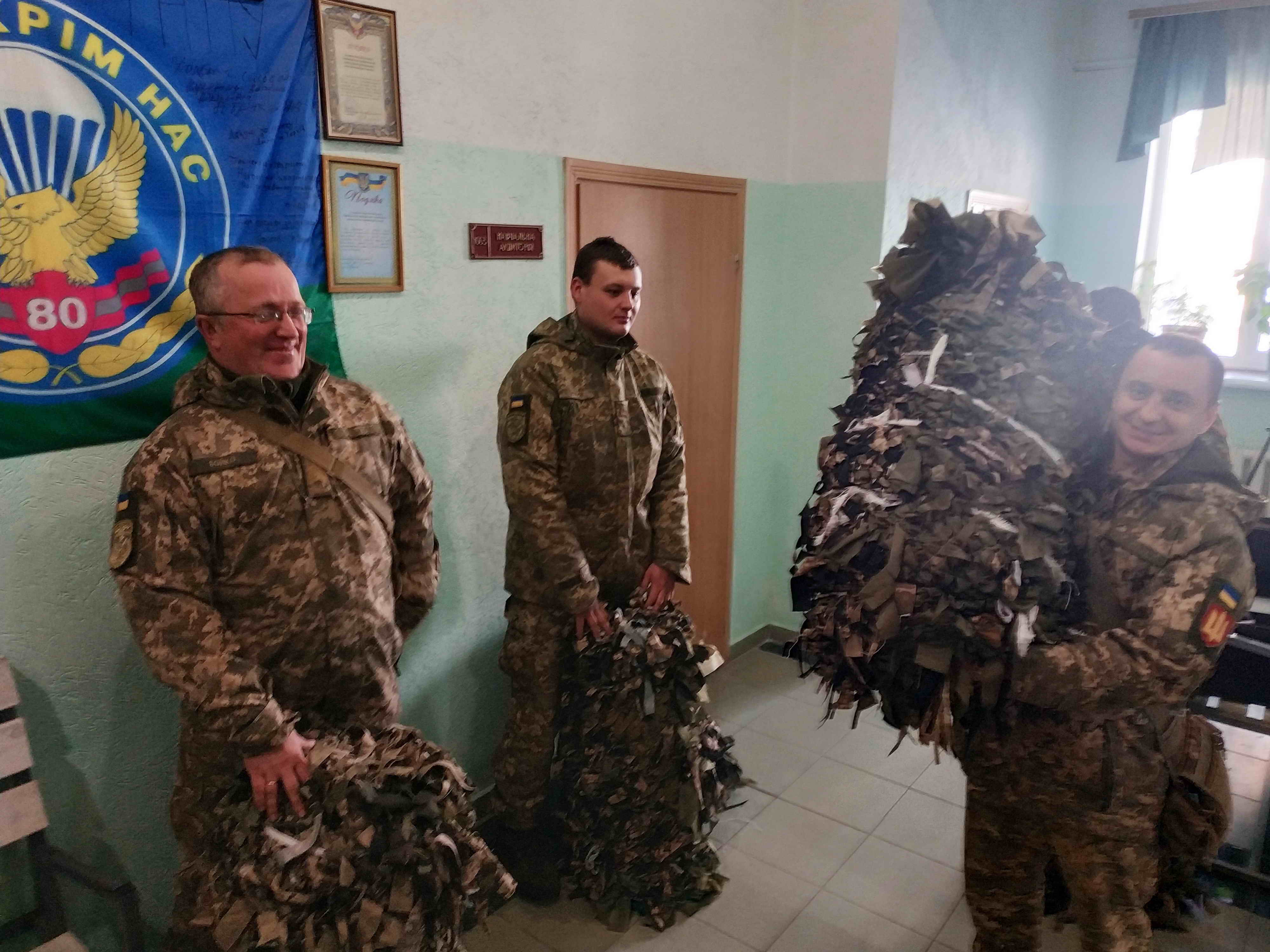  Бійці та офіцери 44 ОАБ на історичному факультеті.